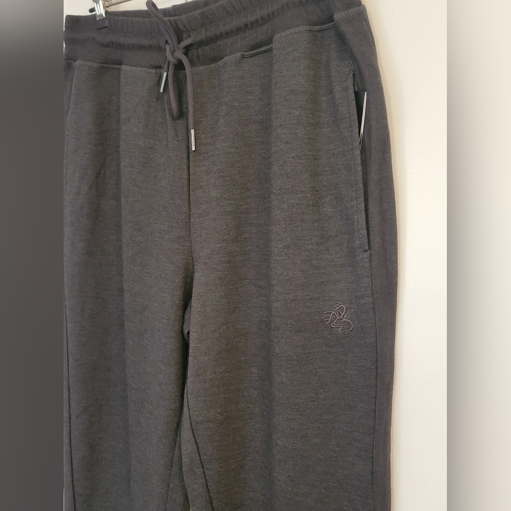 Legendary Knit Ribbed Jogger - Picture 4 of 13